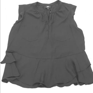 Mossimo Black Sleeveless Top with 2 front pockets